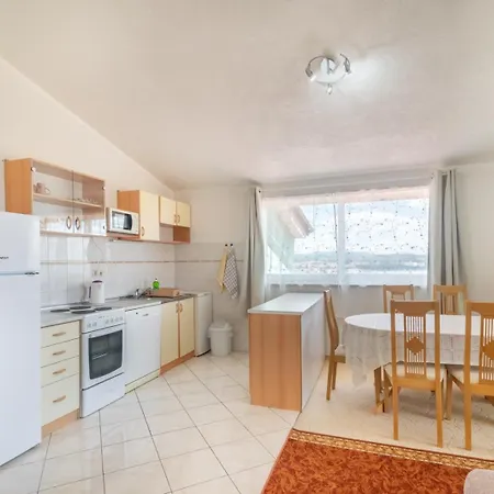 Apartments Katarine Zrinske Vodice Exterior photo