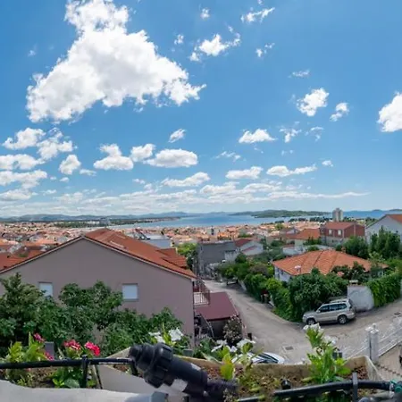 Apartments Katarine Zrinske Vodice Exterior photo