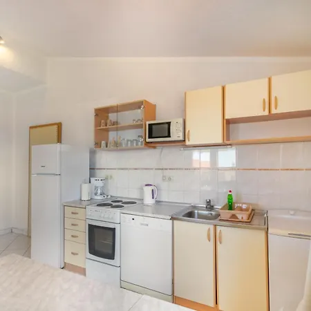 Apartments Katarine Zrinske Vodice Exterior photo