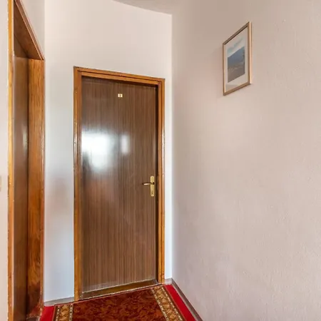 Apartments Katarine Zrinske Vodice Exterior photo